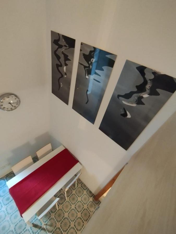 Casa Merisi Al Centro Storico Di Napoli Exterior foto